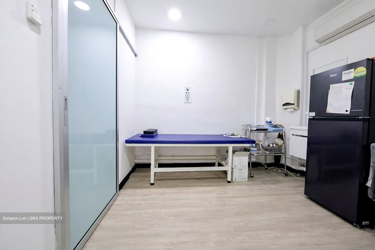 Jurong East Street 24 (D22), Shop House #574145421